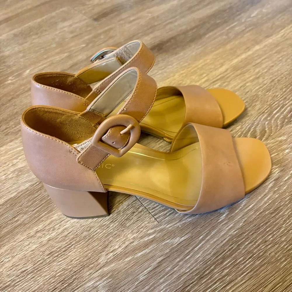 Vionic Buckle Strap Leather Block Heels - Chardonnay